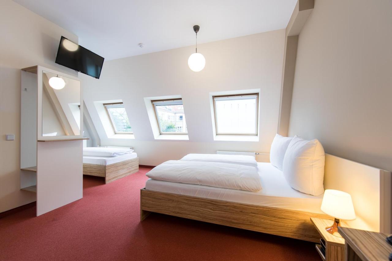 Nu Wave Hotel Berlin - Digital Check-In 2025 Экстерьер фото