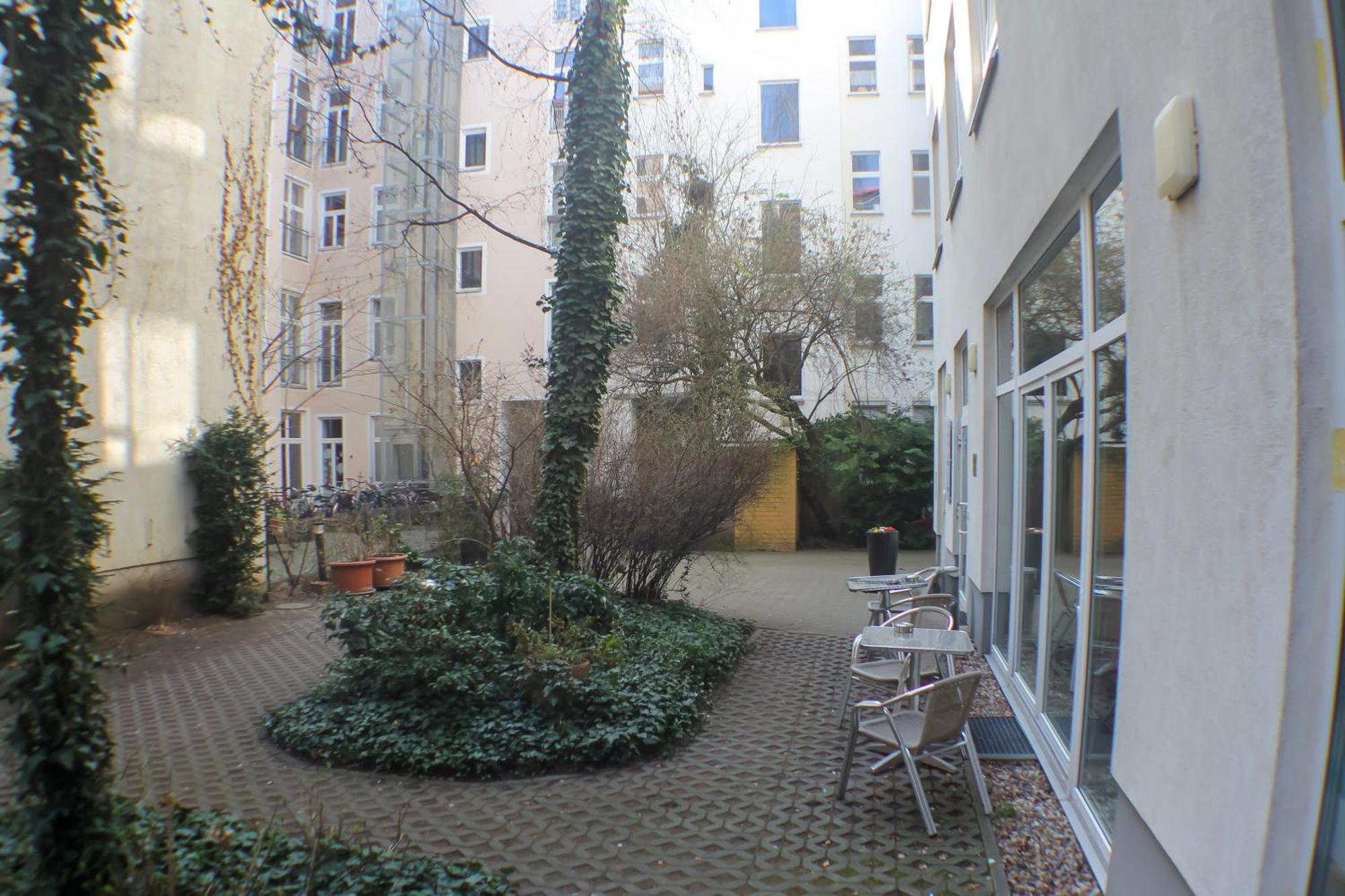Nu Wave Hotel Berlin - Digital Check-In 2025 Экстерьер фото
