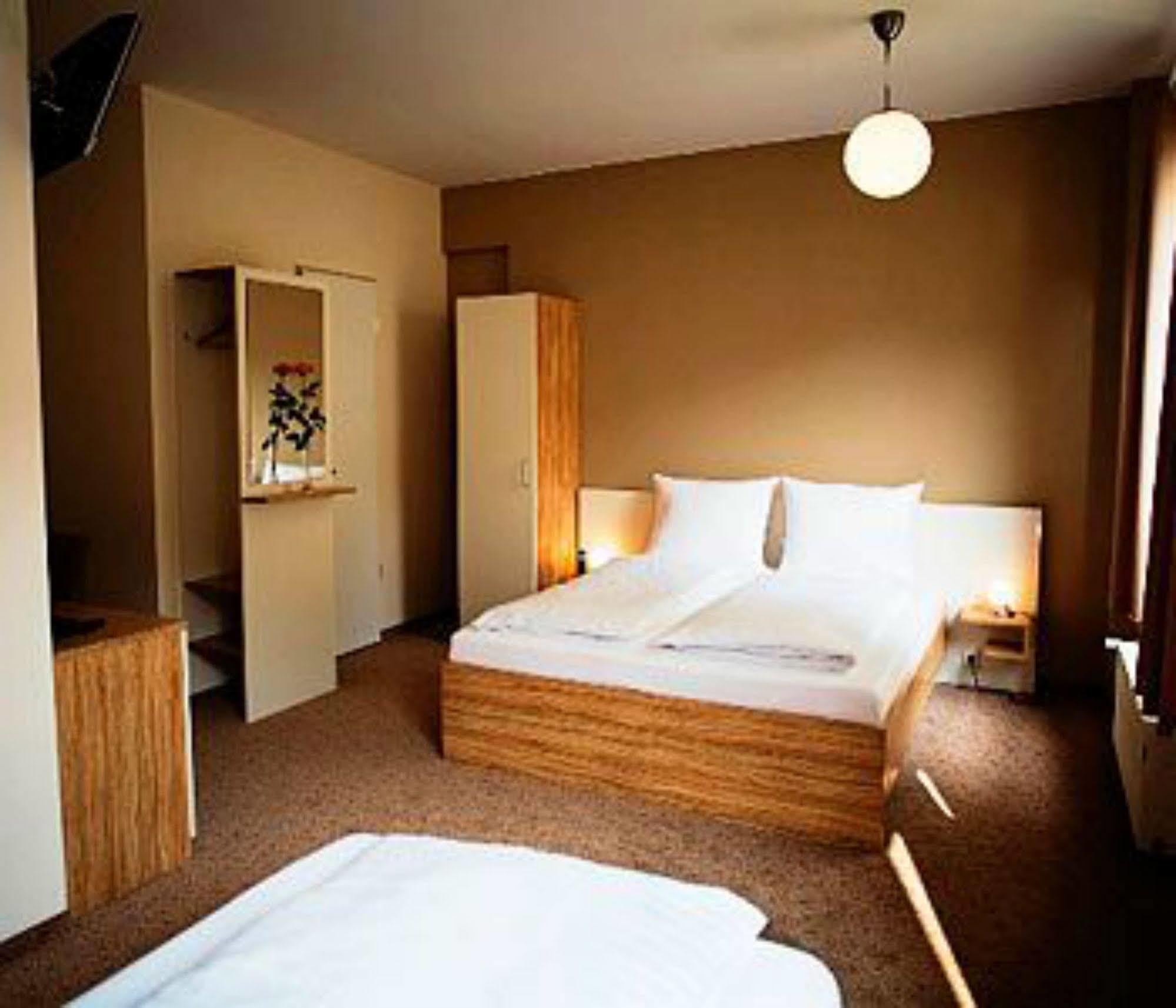 Nu Wave Hotel Berlin - Digital Check-In 2025 Экстерьер фото